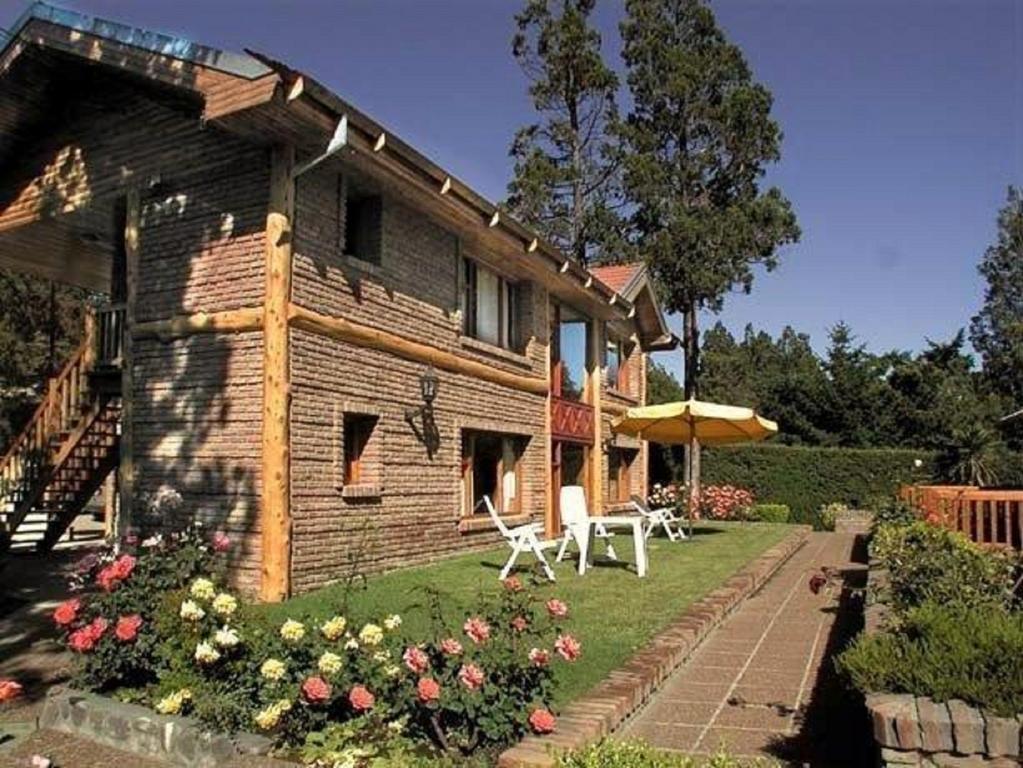 Отель Lejano Nahuel Сан-Карлос-де-Барилоче Экстерьер фото